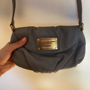 Marc Jacobs Small Leather Purse in Elephant Gray